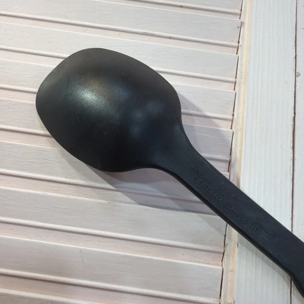 Pampered Chef‎ Black Nylon Solid Basting Serving Spoon #2349 Heat Resistant USA
